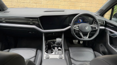 Volkswagen Touareg 3.0 V6 TDI 4Motion Black Edition 5dr Tip Auto Diesel Estate